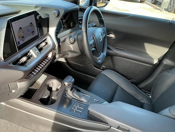 Used Lexus UX 2023 for sale - 76574656: Photo