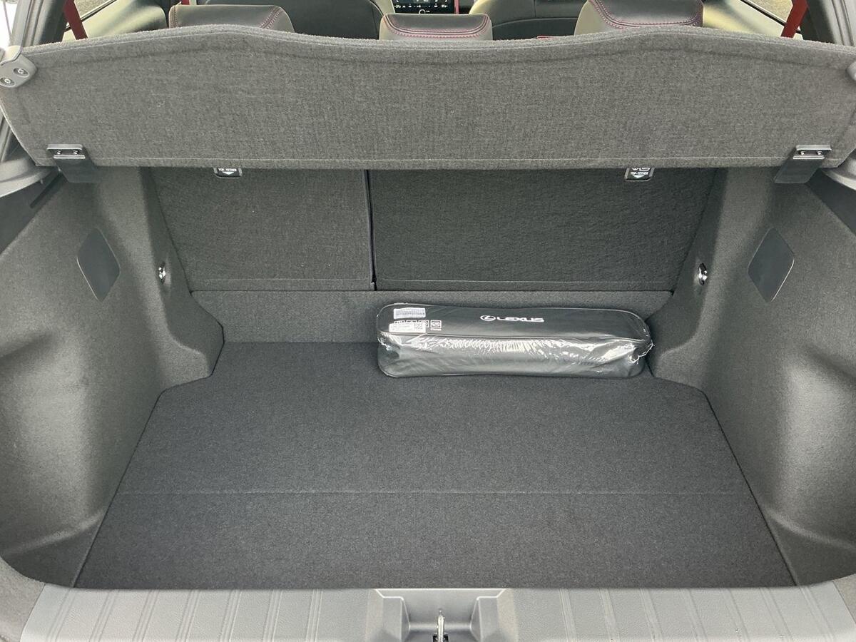 Used Lexus LBX 2026 for sale - 77231636: Photo 10