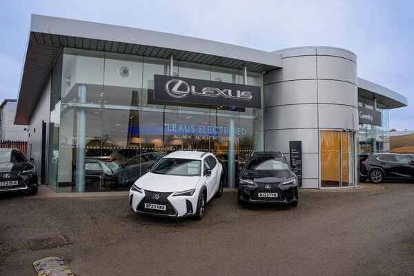 Used Lexus LBX 2025 for sale - 75052488: Photo 1