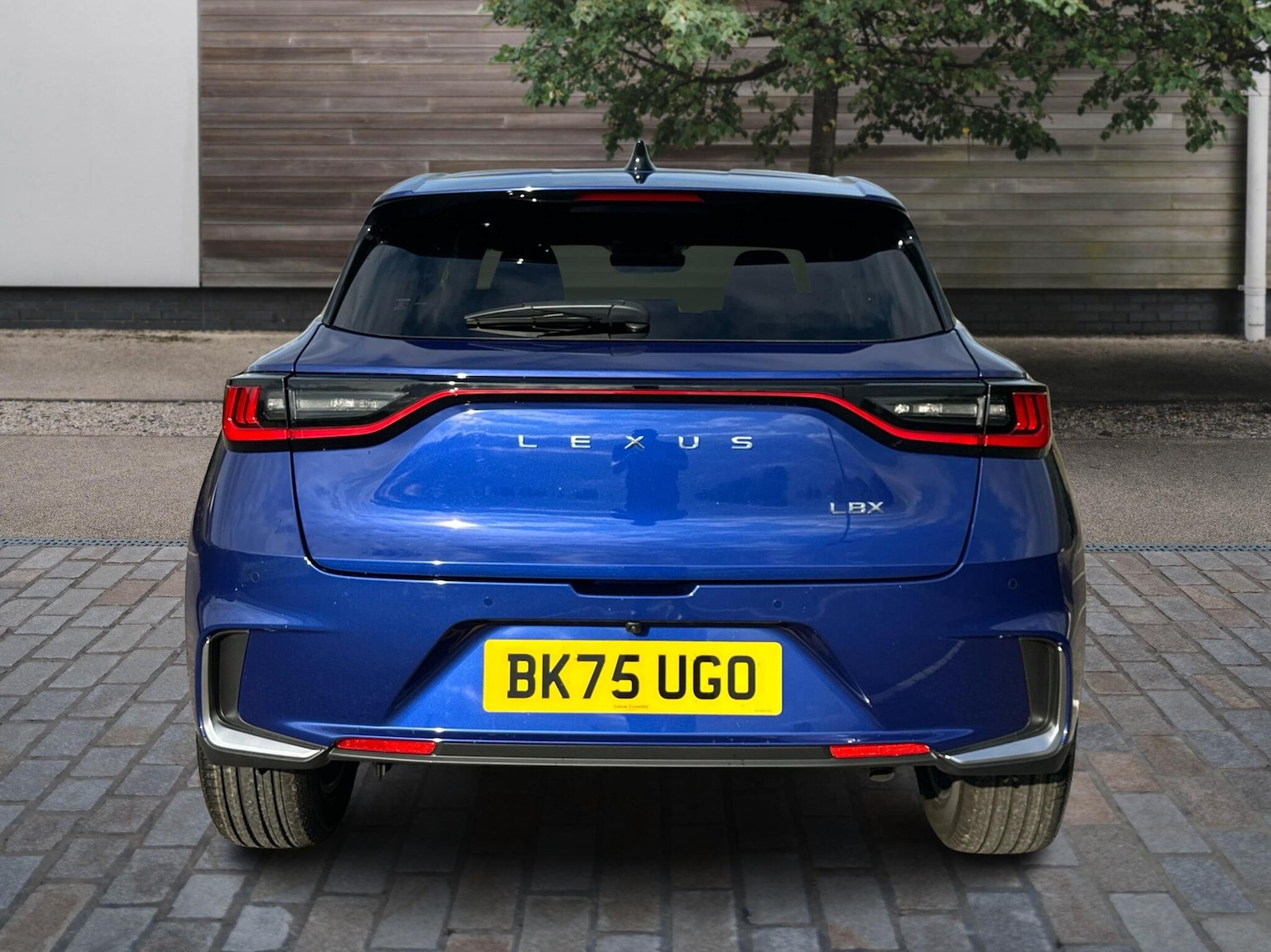 Used Lexus LBX 2025 for sale - 76241237: Photo 10