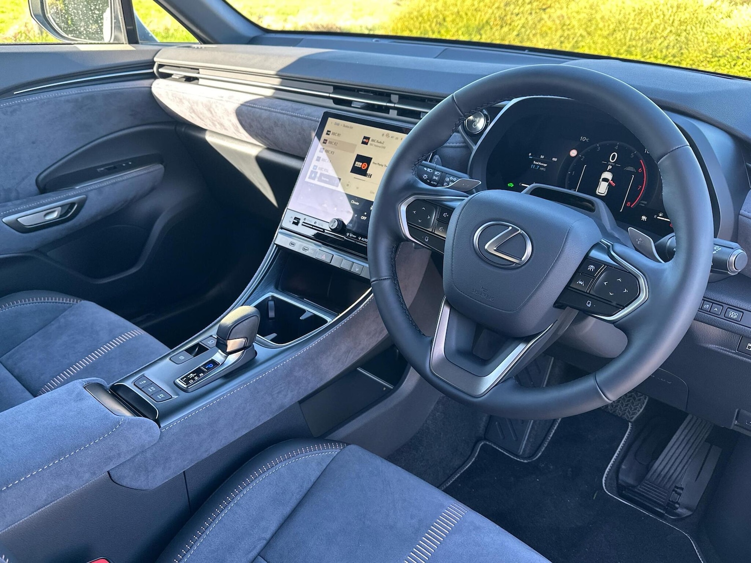 Used Lexus LBX 2025 for sale - 76389739: Photo 6