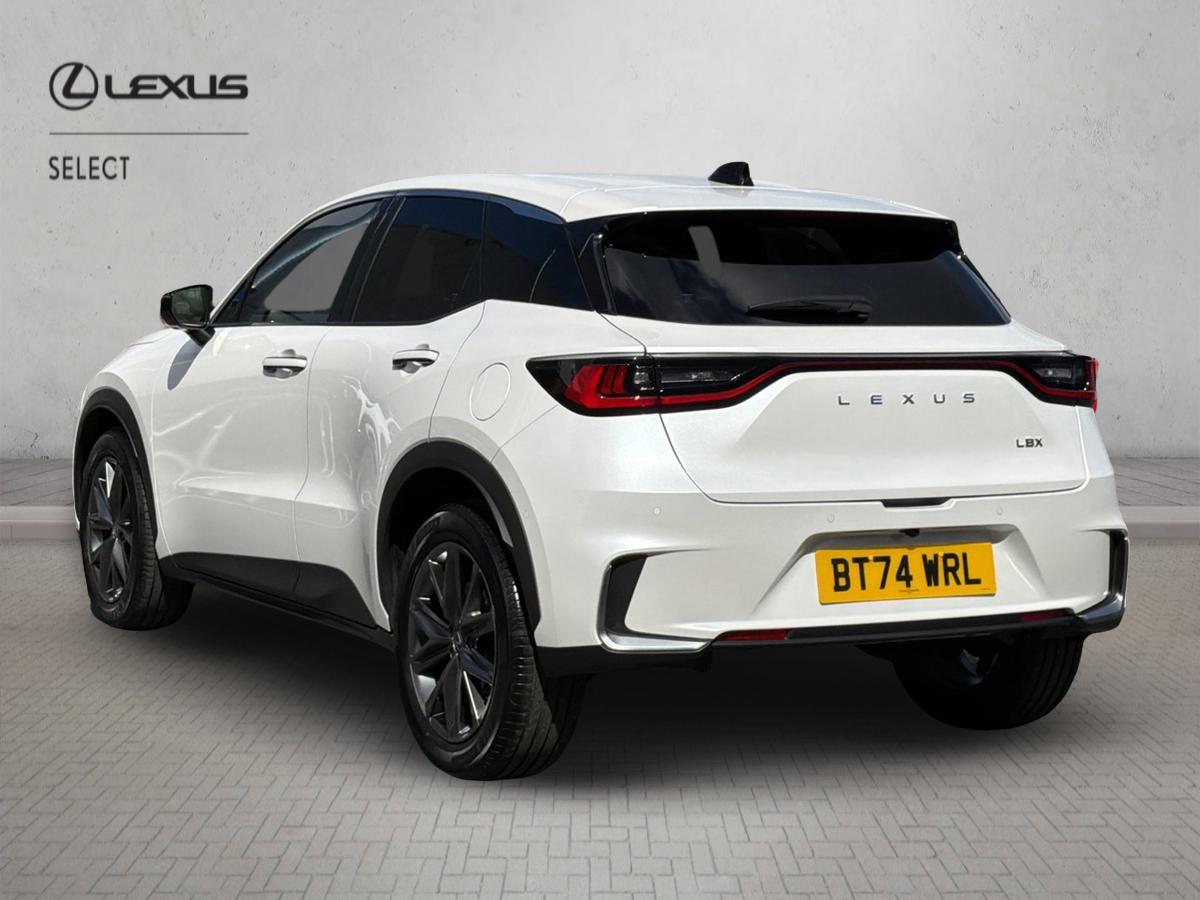 Used Lexus LBX 2024 for sale - 78215640: Photo 2