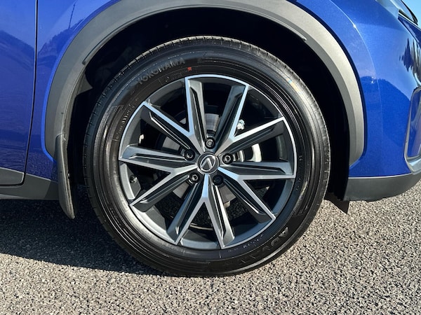 Used Lexus LBX 2024 for sale - 76033256: Photo 10