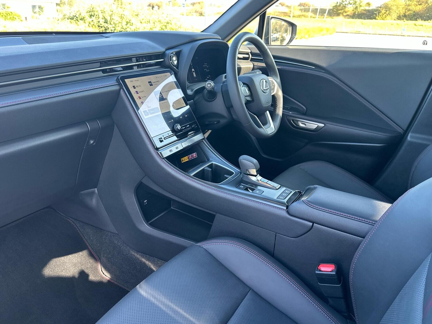 Used Lexus LBX 2024 for sale - 76033256: Photo 6