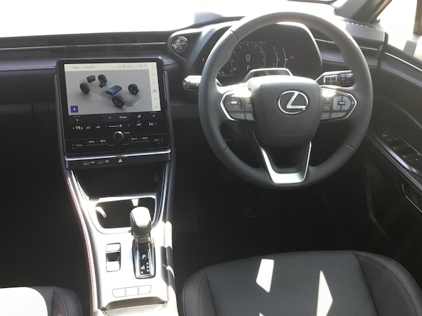 Used Lexus LBX 2025 for sale - 75494993: Photo 12
