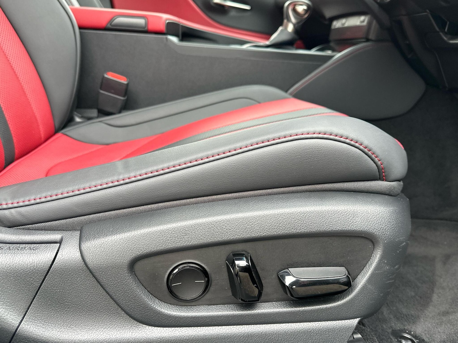 Used Lexus ES 2023 for sale - 76434336: Photo 14