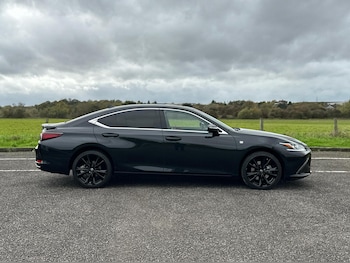 Used Lexus ES 2023 for sale - 76434336: Photo