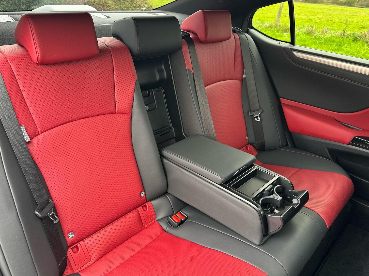 Used Lexus ES 2023 for sale - 76434336: Photo 9