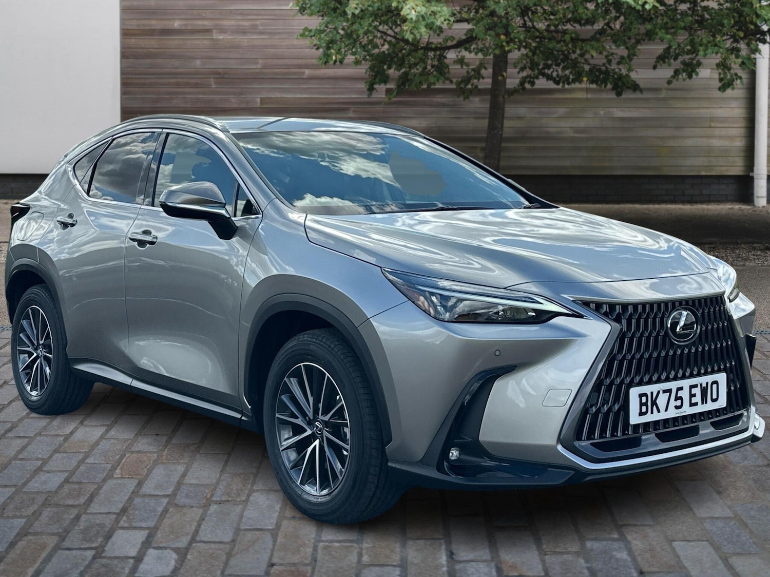 Used Lexus NX 2025 for sale - 75842409: Photo 1