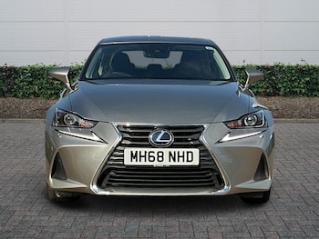 Used Lexus IS 2019 for sale - 77926837: Photo