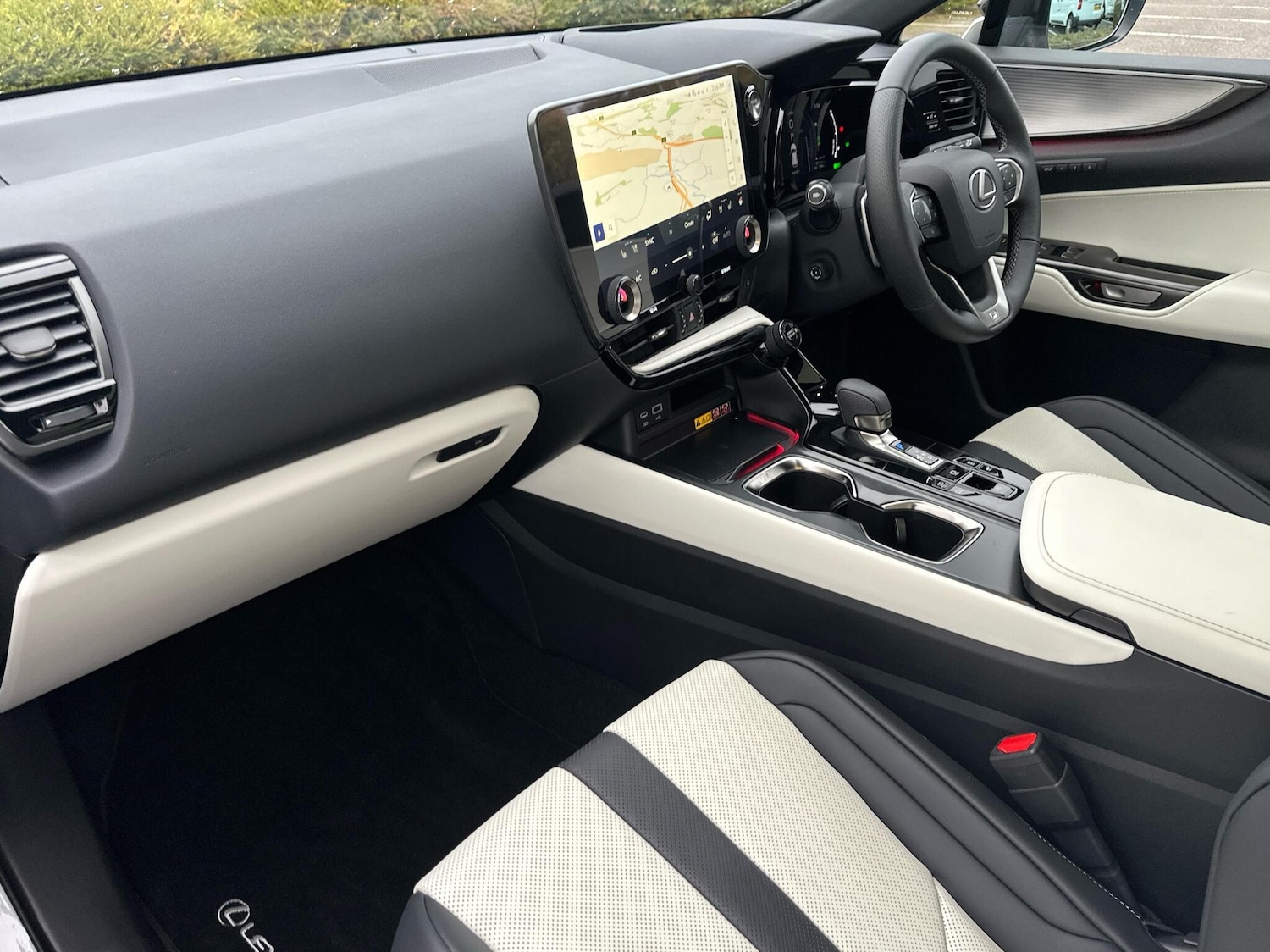 Used Lexus NX 2025 for sale - 76419861: Photo 2