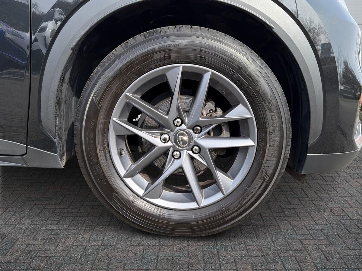 Used Lexus LBX 2024 for sale - 77959315: Photo 6