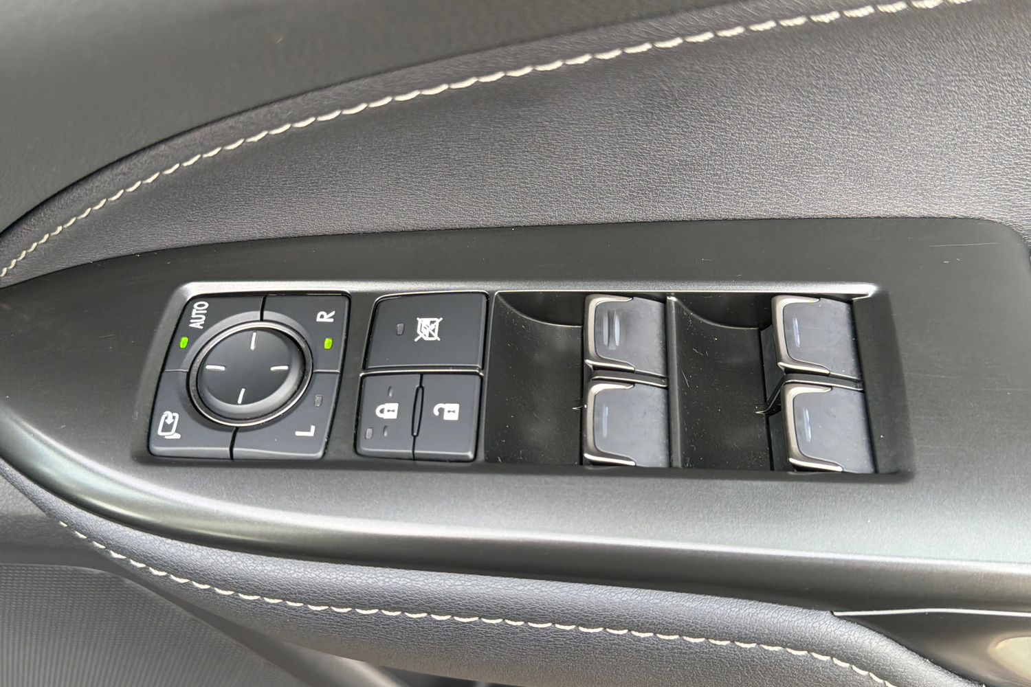 Used Lexus NX 2023 for sale - 77971360: Photo 15