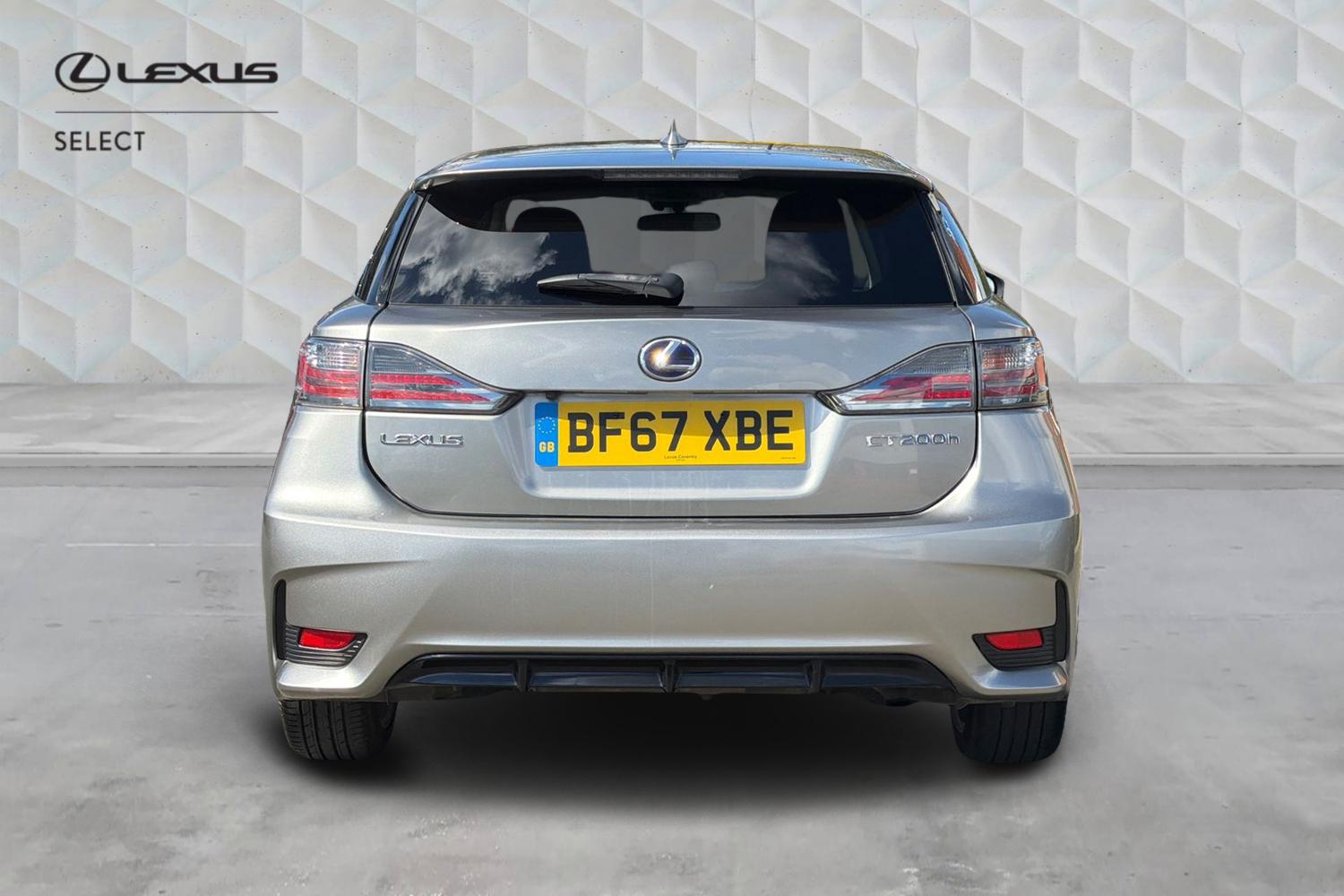 Used Lexus CT 2017 for sale - 78088084: Photo 4