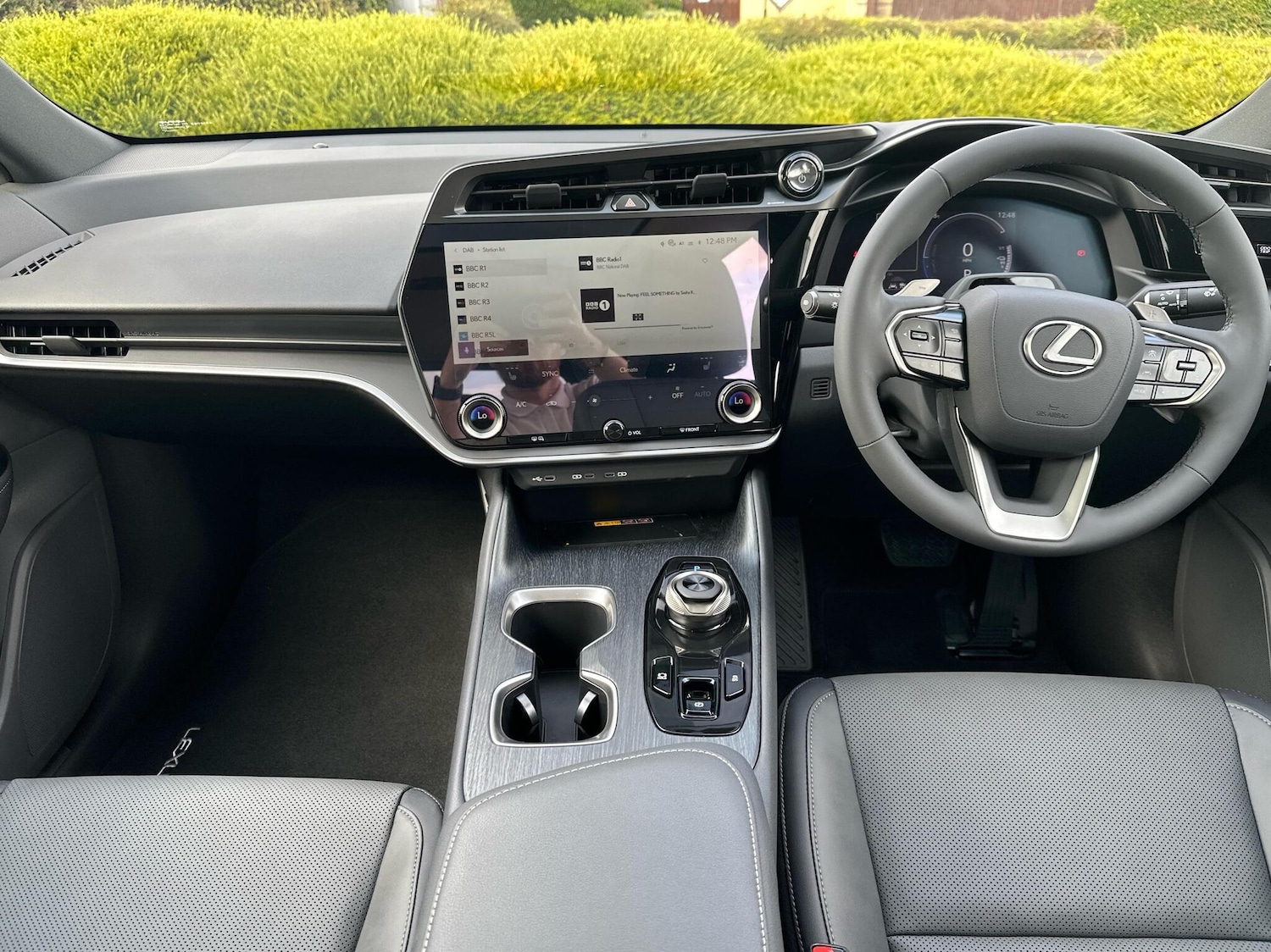 Used Lexus RZ 2025 for sale - 75859654: Photo 12