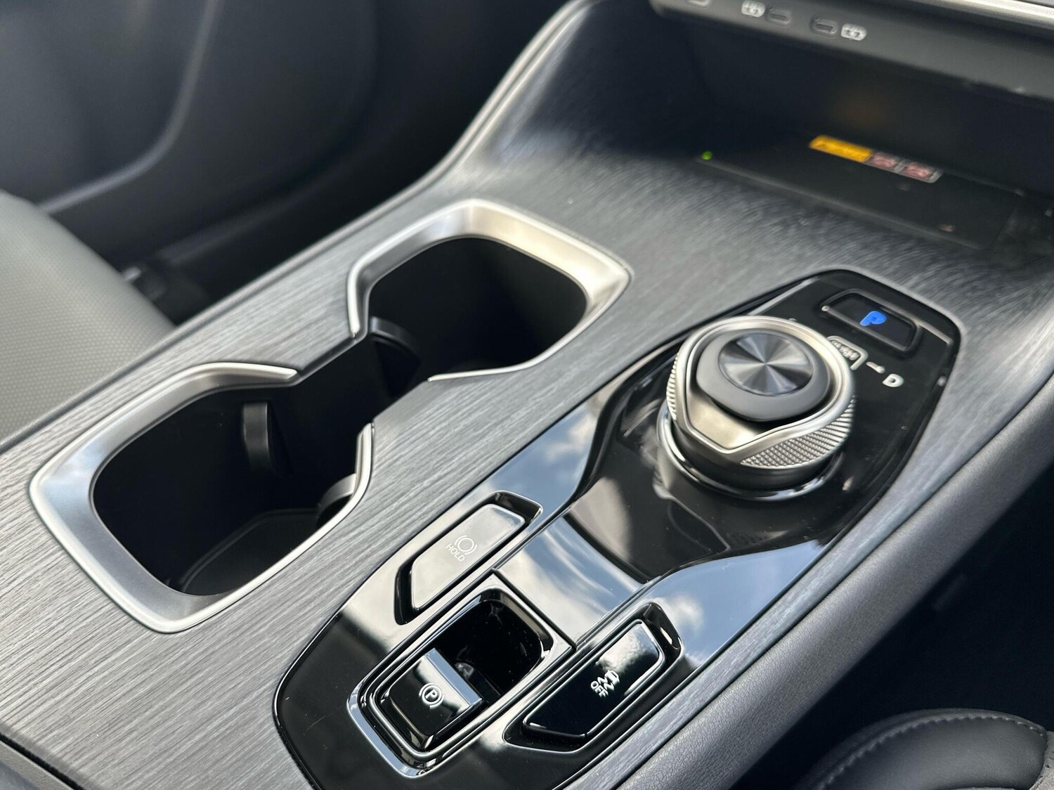 Used Lexus RZ 2025 for sale - 75859654: Photo 17