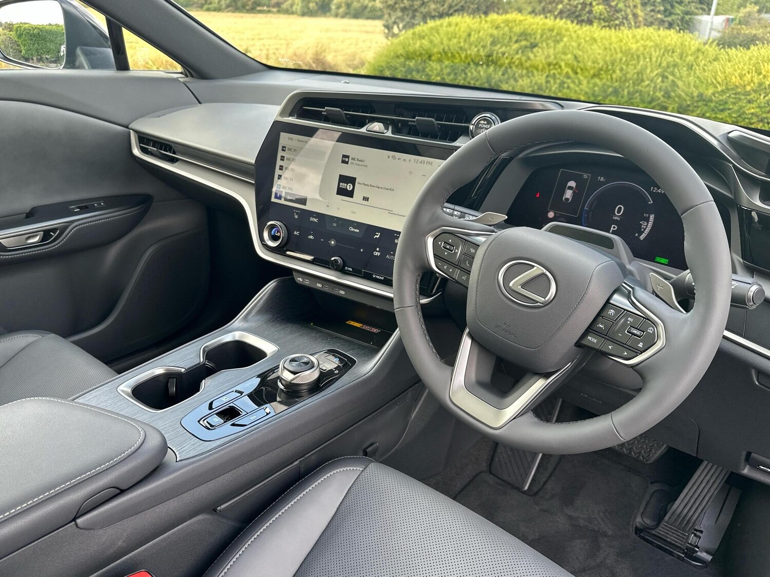 Used Lexus RZ 2025 for sale - 75859654: Photo 6