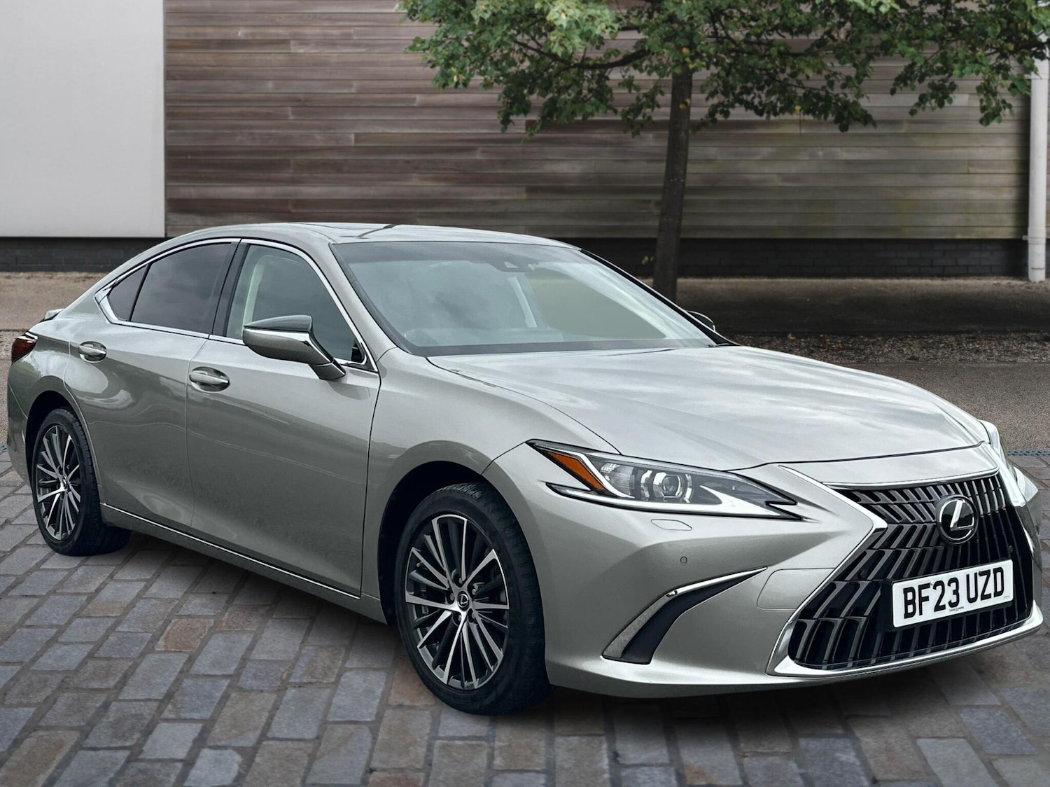 Used Lexus ES 2023 for sale - 76073836: Photo 1