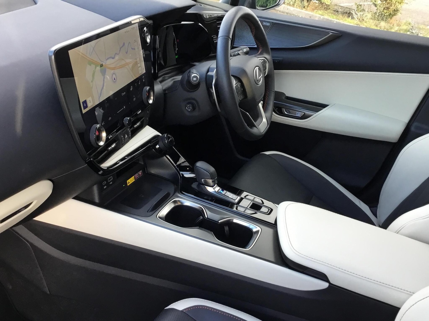 Used Lexus NX 2024 for sale - 76400331: Photo 2