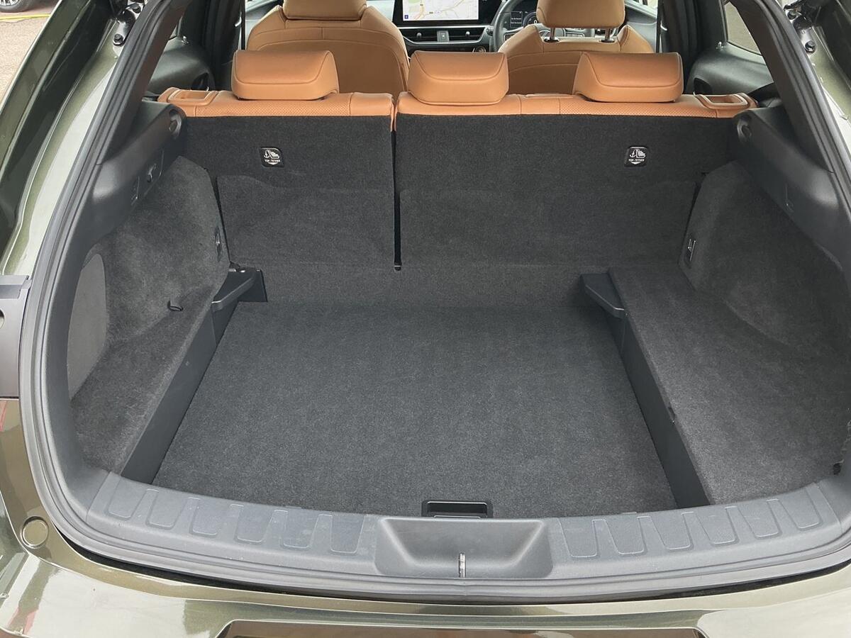 Used Lexus UX 2023 for sale - 77978888: Photo 10