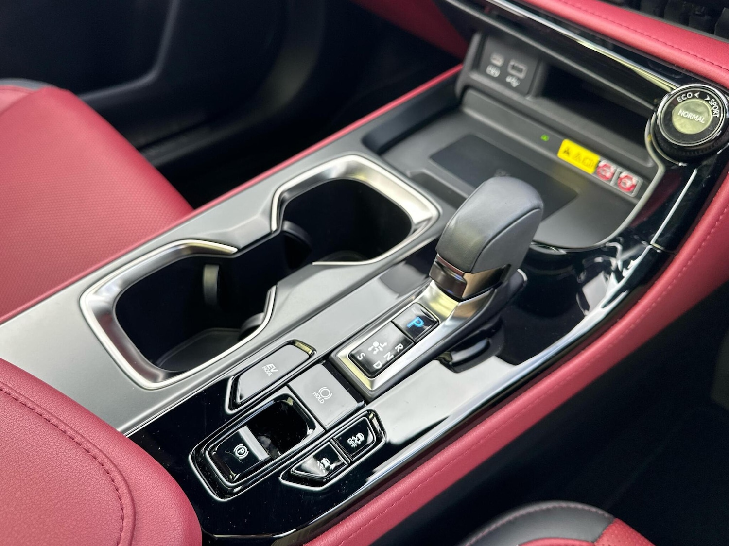 Used Lexus NX 2023 for sale - 75942720: Photo 15