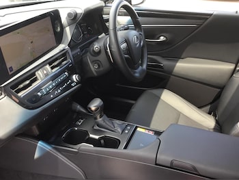 Used Lexus ES 2023 for sale - 75541019: Photo