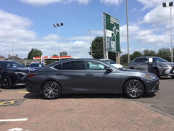 Used Lexus ES 2023 for sale - 75541019: Photo