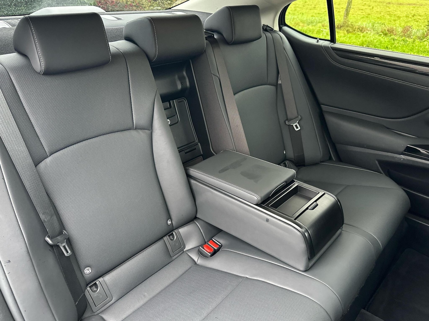 Used Lexus ES 2023 for sale - 76800712: Photo 9