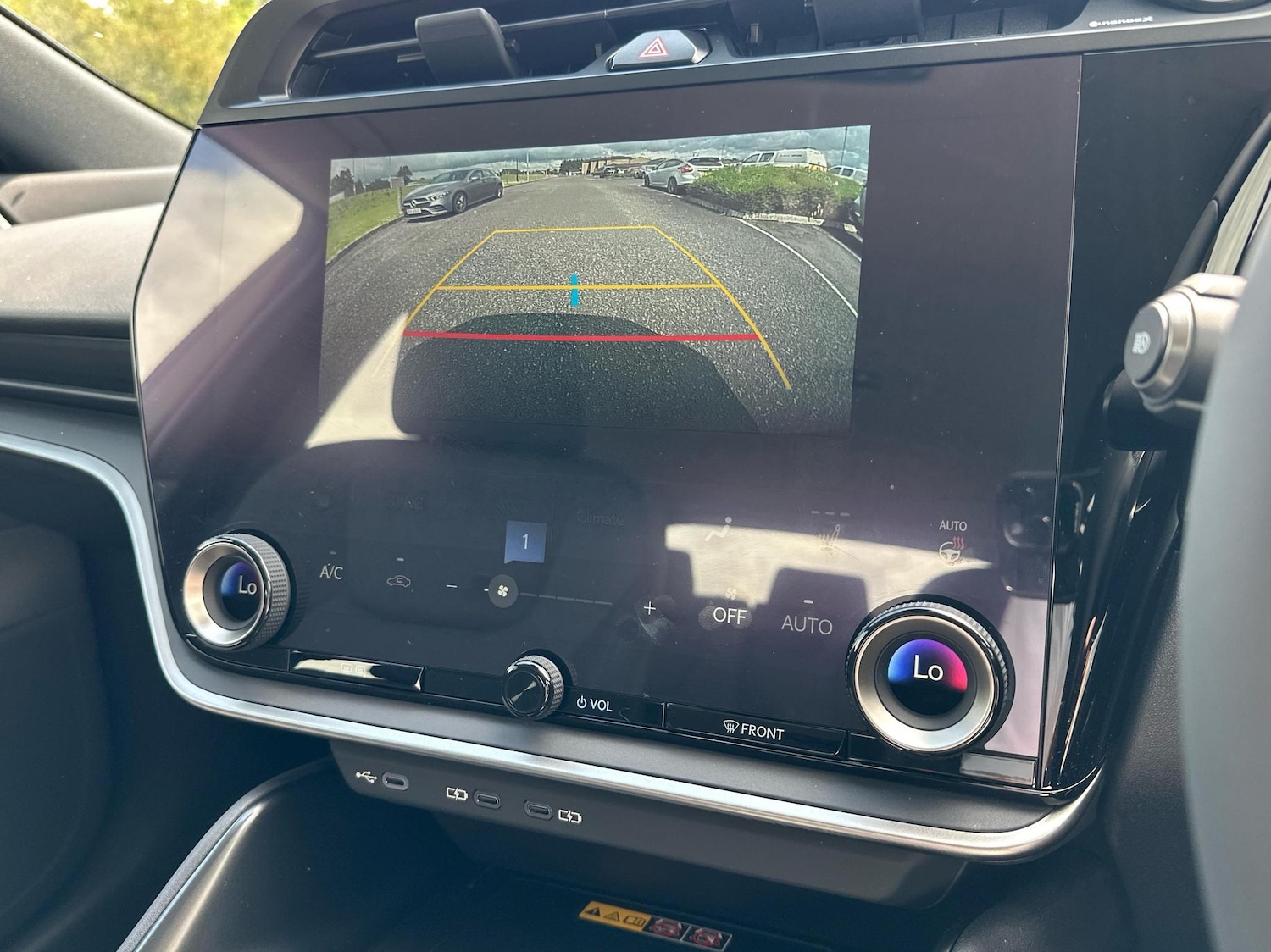 Used Lexus RZ 2025 for sale - 76800549: Photo 12