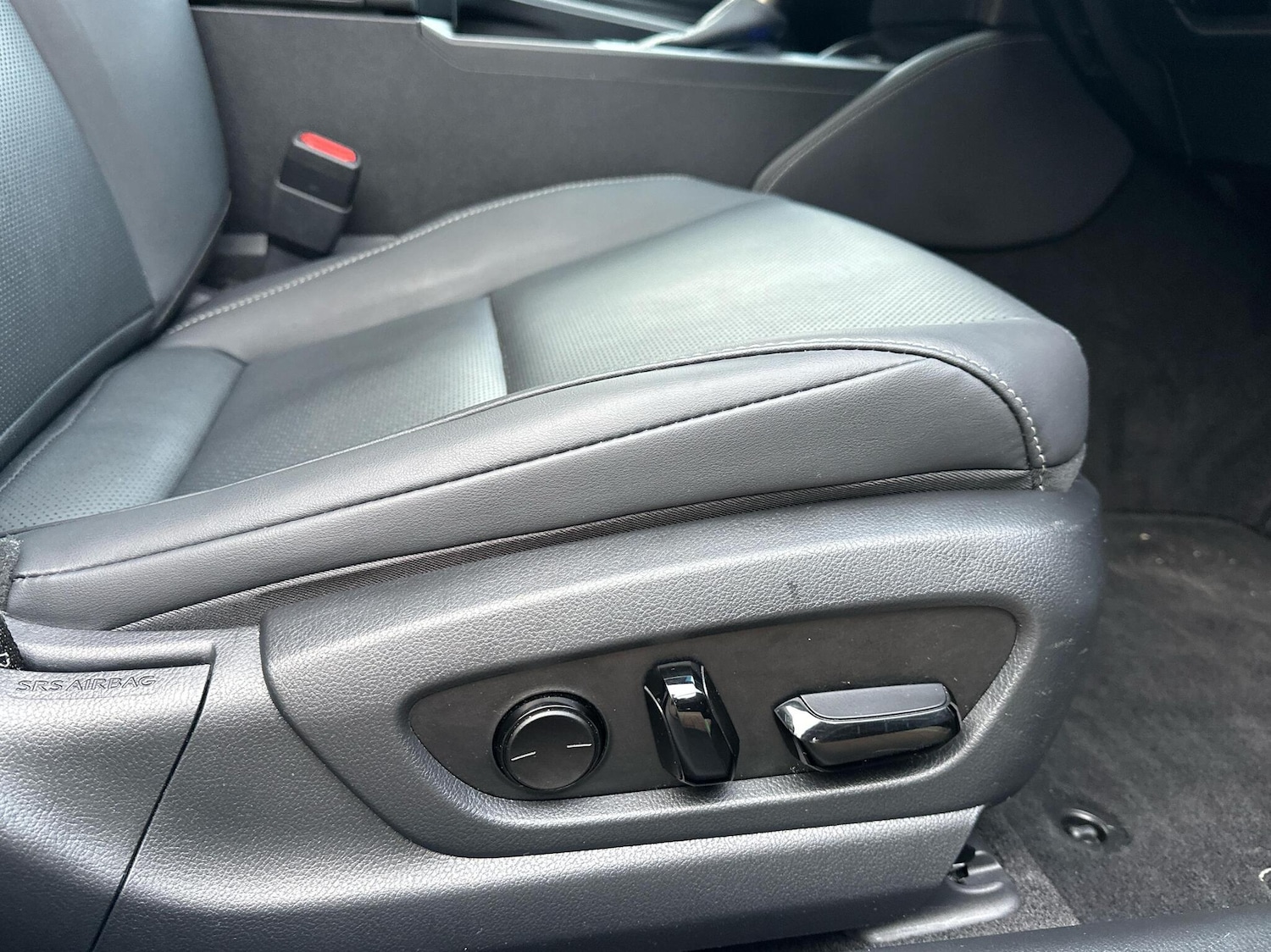 Used Lexus ES 2023 for sale - 76800443: Photo 13