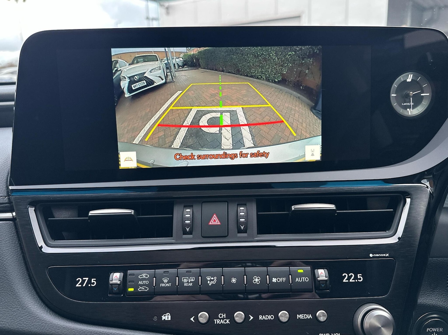 Used Lexus ES 2023 for sale - 76800443: Photo 14