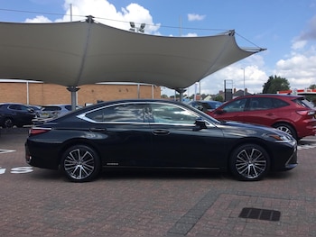 Used Lexus ES 2022 for sale - 75659600: Photo