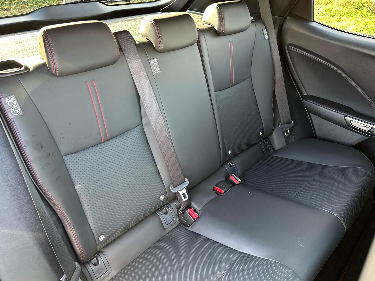 Used Lexus LBX 2025 for sale - 75814215: Photo 9