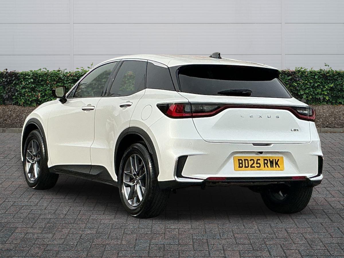 Used Lexus LBX 2025 for sale - 77994833: Photo 2