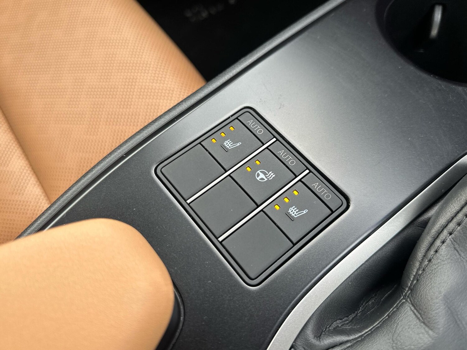 Used Lexus UX 2022 for sale - 76523240: Photo 16