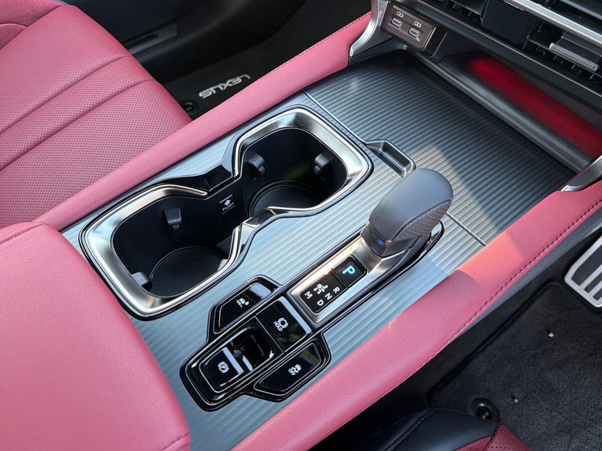 Used Lexus RX 2026 for sale - 78049047: Photo 18