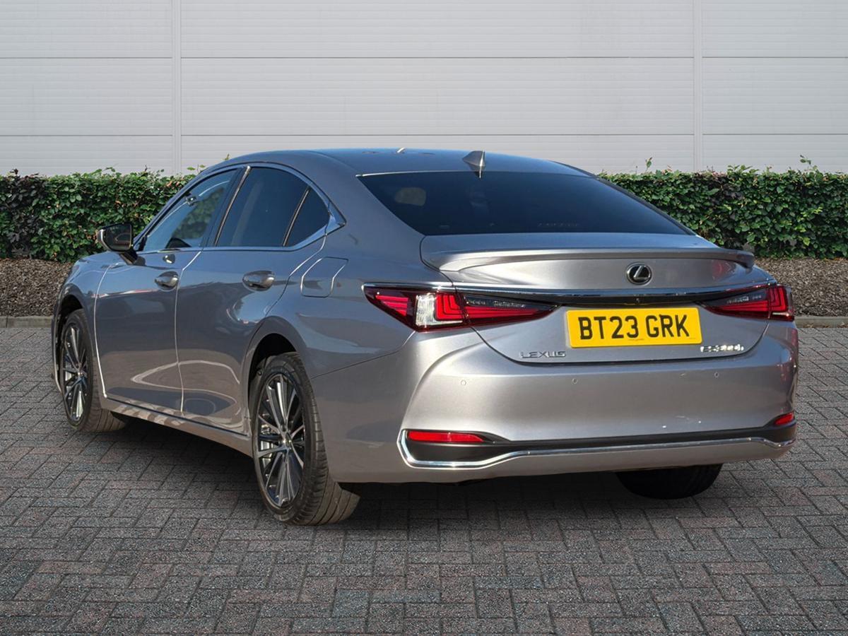 Used Lexus ES 2023 for sale - 77926910: Photo 2