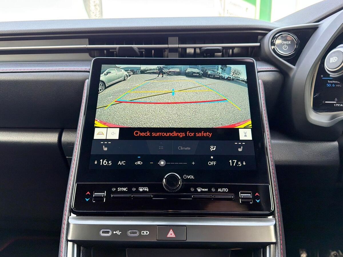 Used Lexus LBX 2024 for sale - 77770688: Photo 14