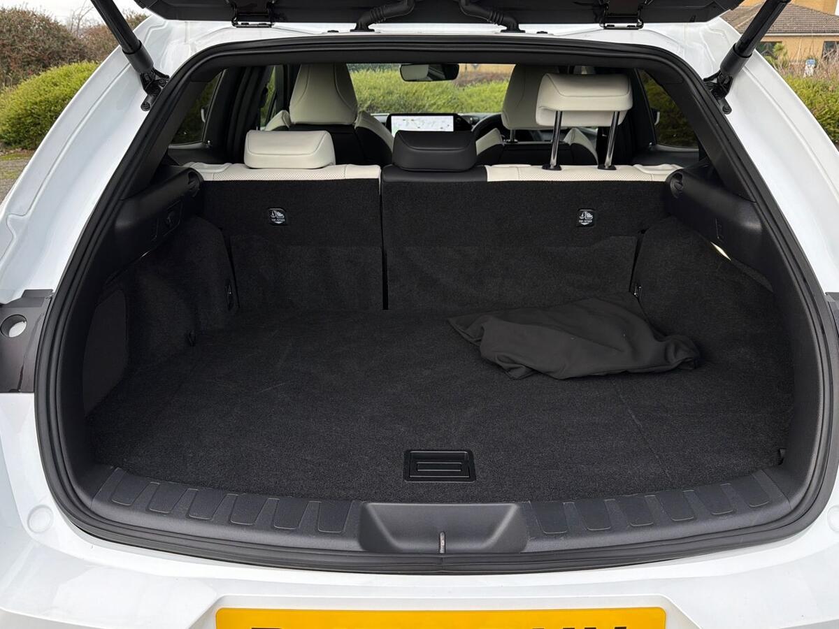 Used Lexus UX 2023 for sale - 77124522: Photo 10