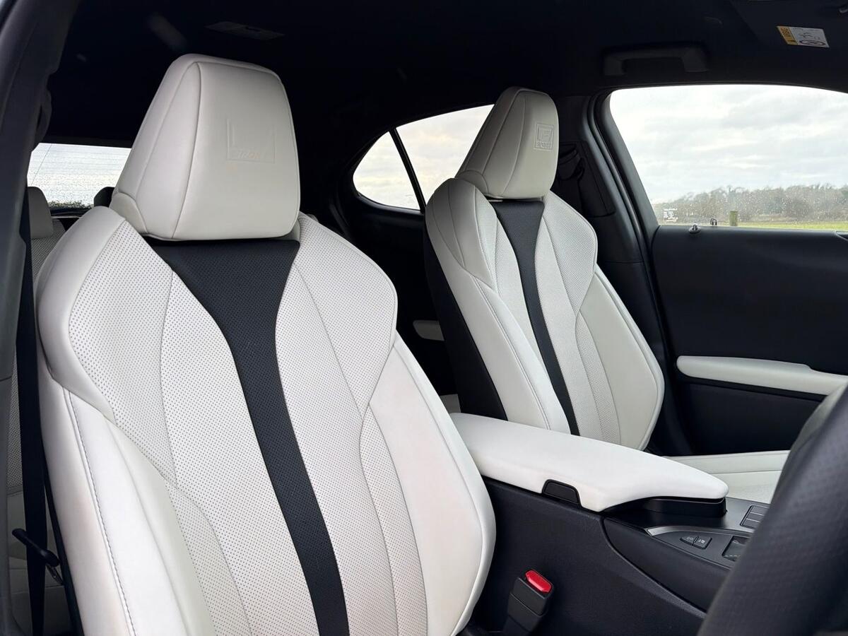 Used Lexus UX 2023 for sale - 77124522: Photo 16