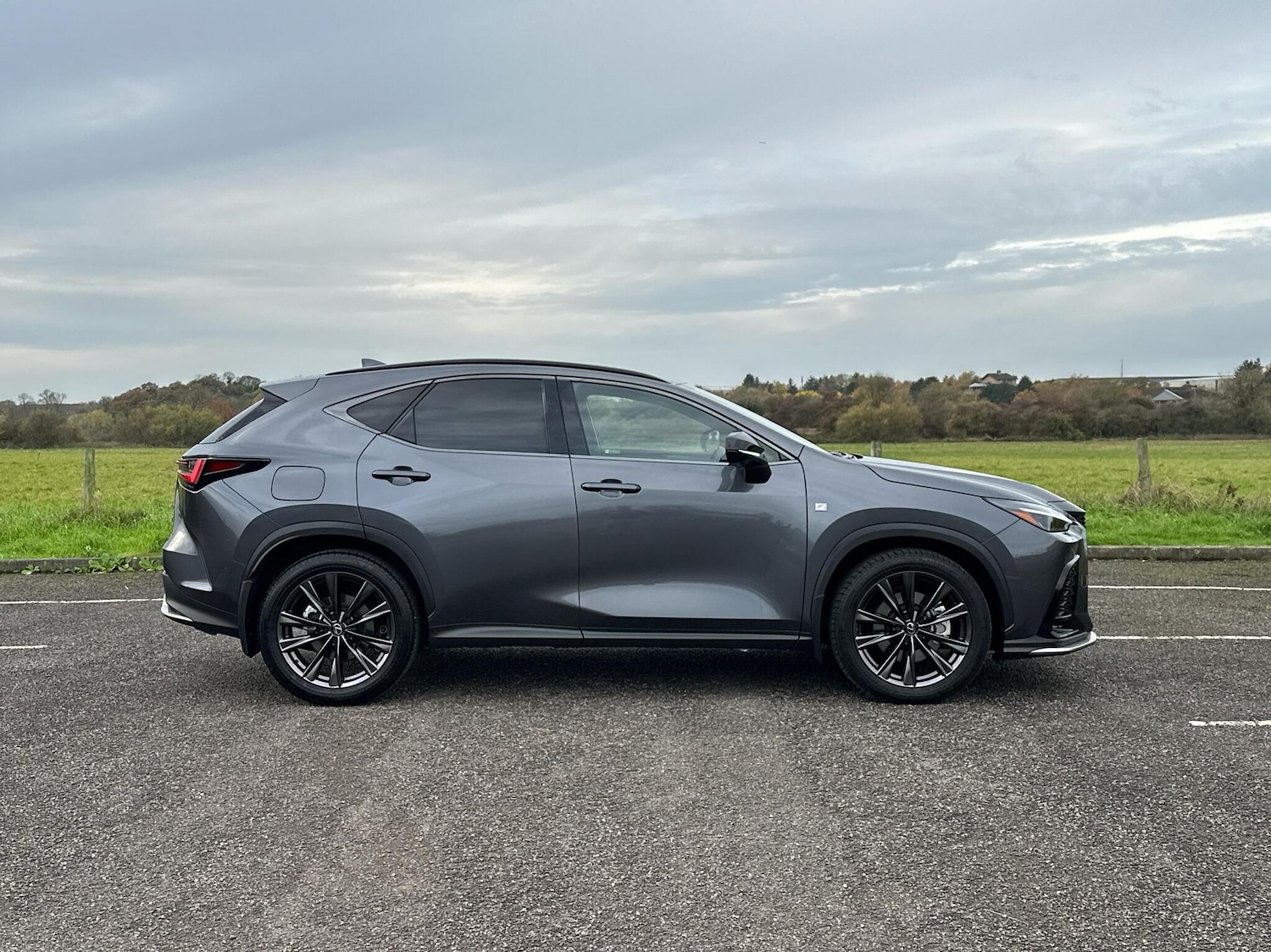 Used Lexus NX 2023 for sale - 76419852: Photo 4