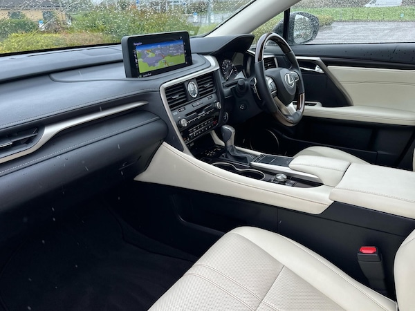 Used Lexus RX 2022 for sale - 76033218: Photo 2