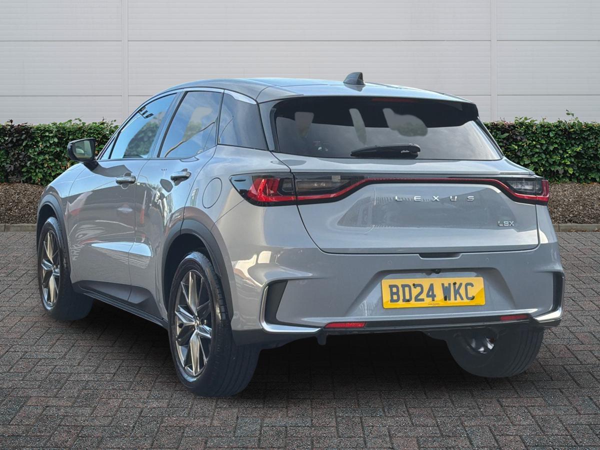 Used Lexus LBX 2024 for sale - 77397142: Photo 2