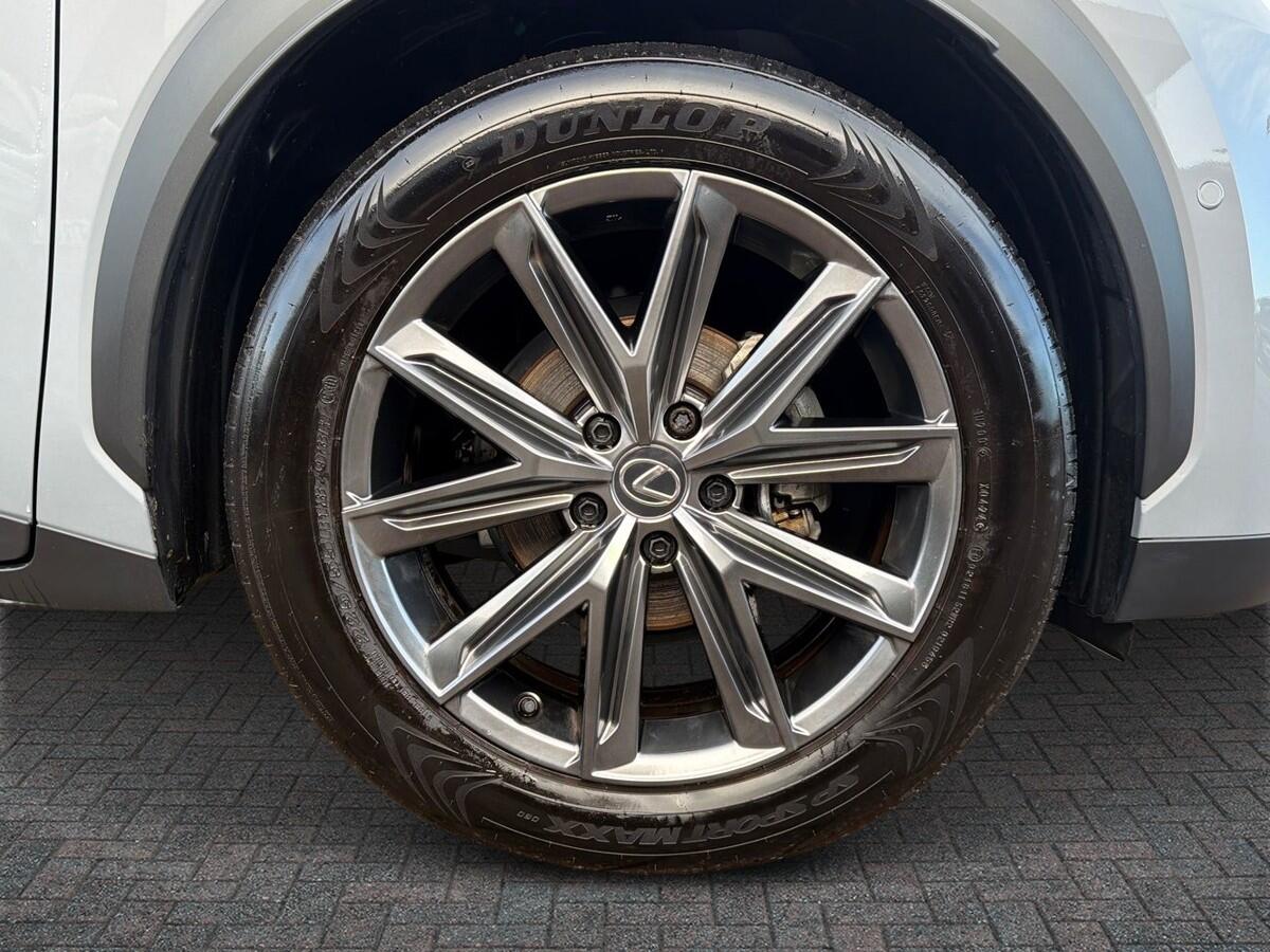 Used Lexus LBX 2024 for sale - 77397142: Photo 6