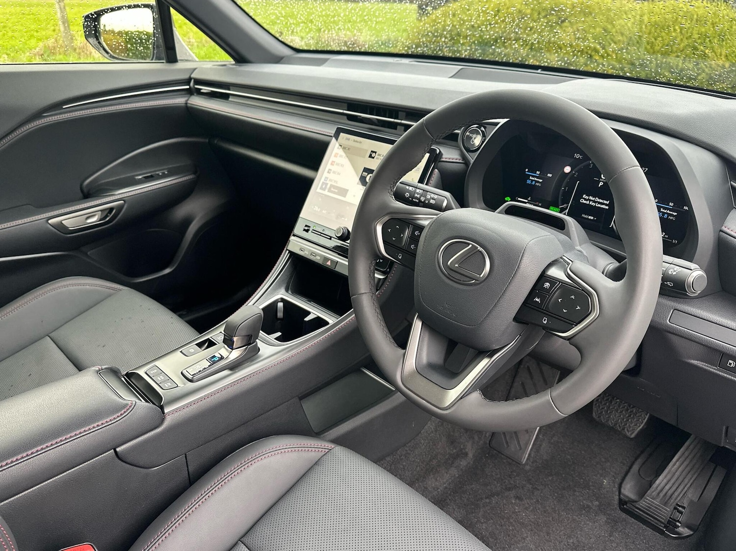 Used Lexus LBX 2024 for sale - 76241269: Photo 6