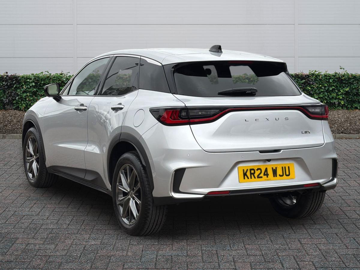 Used Lexus LBX 2024 for sale - 77725274: Photo 2