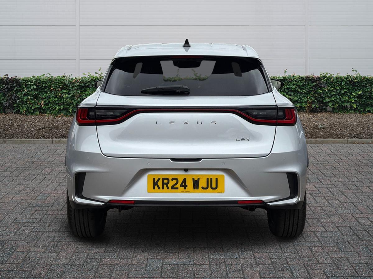 Used Lexus LBX 2024 for sale - 77725274: Photo 4