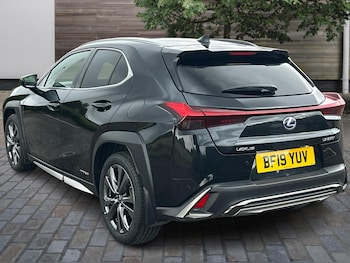 Used Lexus UX 2019 for sale - 75814211: Photo