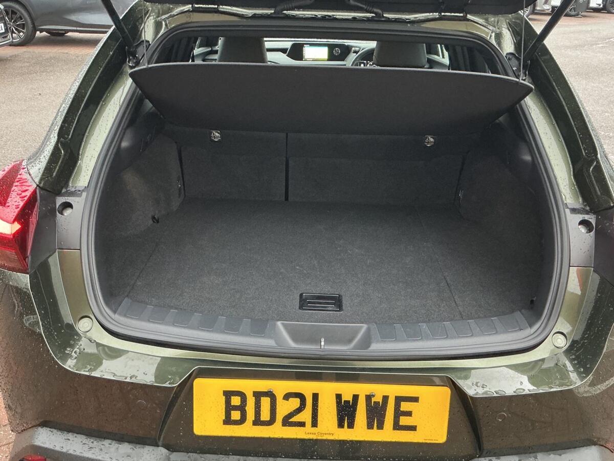 Used Lexus UX 2021 for sale - 76837697: Photo 10