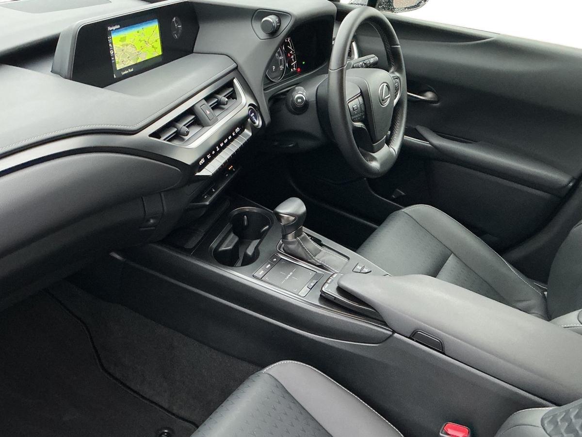 Used Lexus UX 2021 for sale - 76837697: Photo 7